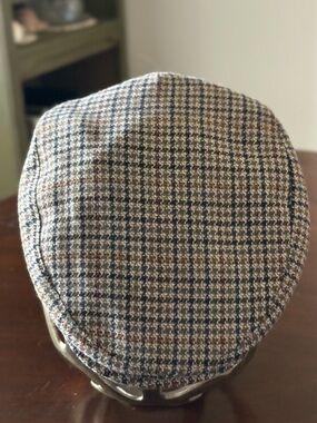 The ENGLISH HATTER Robertson Tweed Wool Blend Flat Cap Snap Brim Hat Size 58 cm